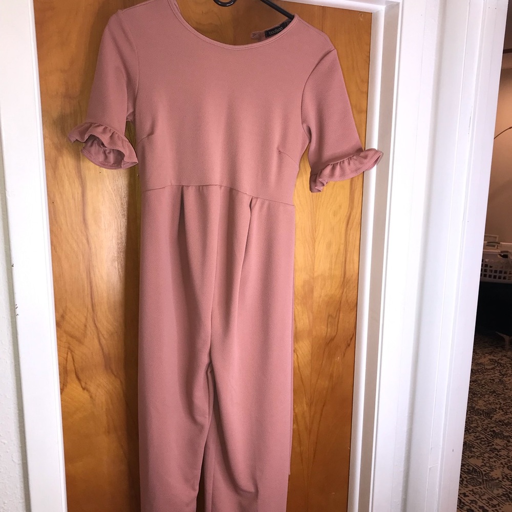 Boohoo maternity jumper. But also amazing for non maternity